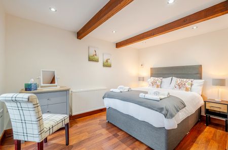 1 bedroom detached bungalow to rent - Photo 2
