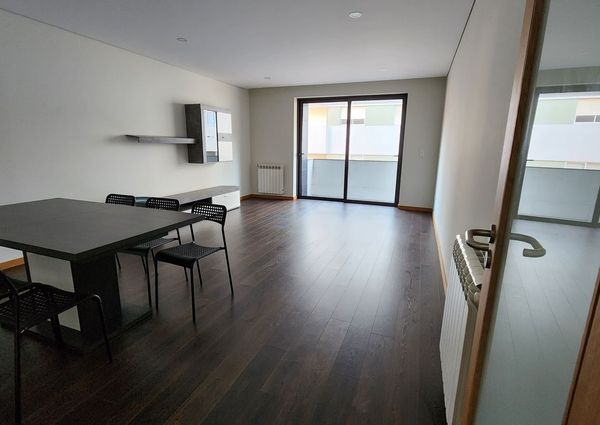 Apartamento T2 de Excelência na Rua da Boavista