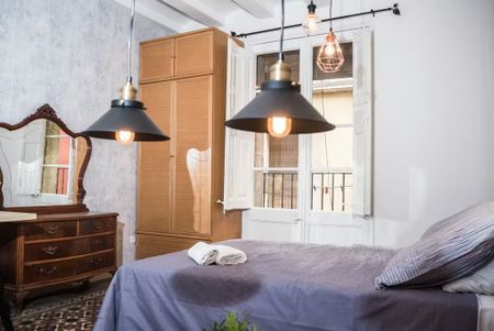 Carrer d'en Rauric, Barcelona, Catalonia 08002 - Photo 5