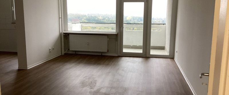 Tolle Aussicht: Helle großzügige 3-Zimmerwohnung - Photo 1