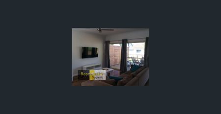 STUDENT HOUSE NEAR UNI! - Photo 4