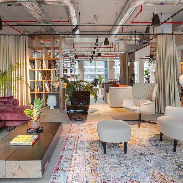 Coppermaker Square, Aarons Building, E20 - Photo 1