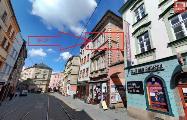 Nabízíme k pronájmu byt 2 + 1, nacházející se na rozhraní ulice Denisova a Kačení v centru města - Фото 1