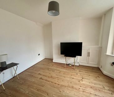 2 bedroom semi-detached house to rent - Photo 1