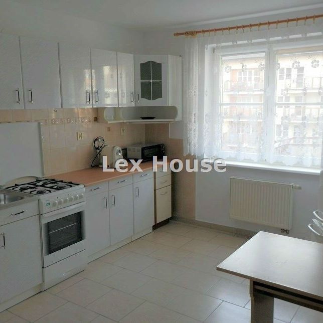 Mieszkanie na wynajem - Zdjęcie 1