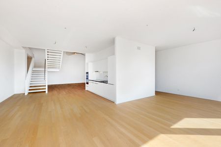 Exklusive 4.5-Zimmer-Duplexwohnung im loftartigen Stil - Foto 4