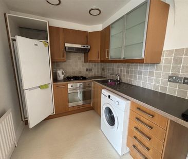 16 Marwick Terrace, St Leonards On Sea St. Leonards-On-Sea TN38 0RE - Photo 2