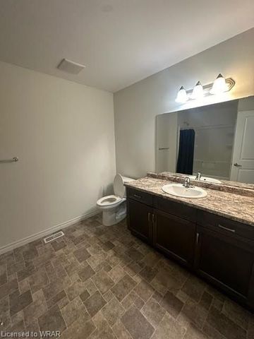 For Lease - 25 Kendell Lane Unit# Upper, Ingersoll, Ontario - Photo 4