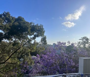 Highgate Hill - Photo 6