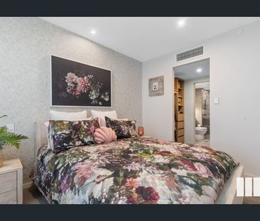 FULLY FURNISHED APARTMENT IN PRIME LOCATION - Photo 5