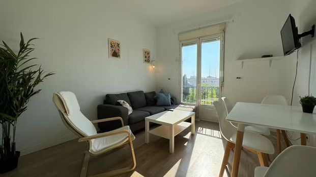 Calle de Vallehermoso, Madrid, Community of Madrid 28015 - Foto 1