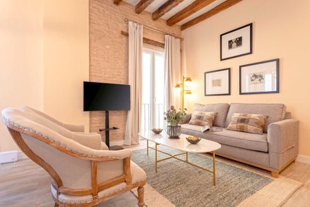 Calle Feria, Sevilla, Andalusia 41003 - Photo 2