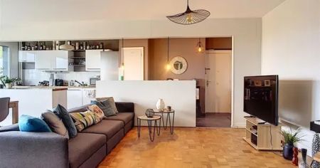 Mooi appartement, recentelijk gerenoveerd, met een mooie woo - Photo 2