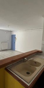 Appartement à louer 3 pièces 46m² - Photo 3