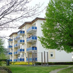 Bad Köstritz, Sonnige Zwei-Raum-Wohnung mit Balkon (ME09) - Photo 2