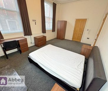 1 bedroom house of multiple occupation to rent - Photo 5