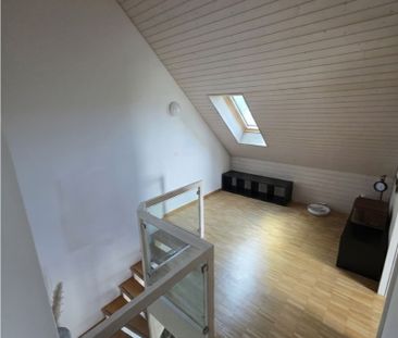 Rent a 4 ½ rooms duplex in Niederhasli - Photo 3