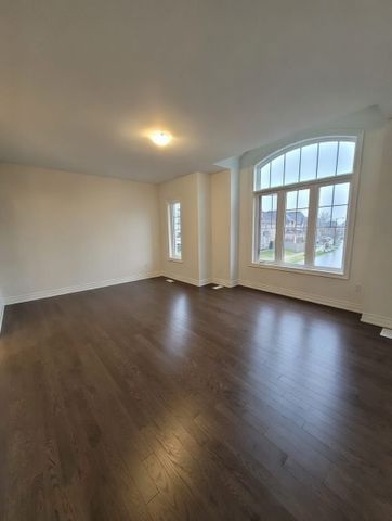 For Lease - 190 Cannes Avenue, Vaughan, Ontario - Photo 2