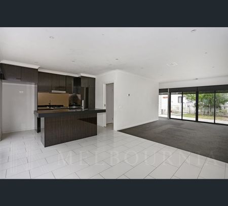14 Orana Way, Springvale, Vic 3171 - Photo 3
