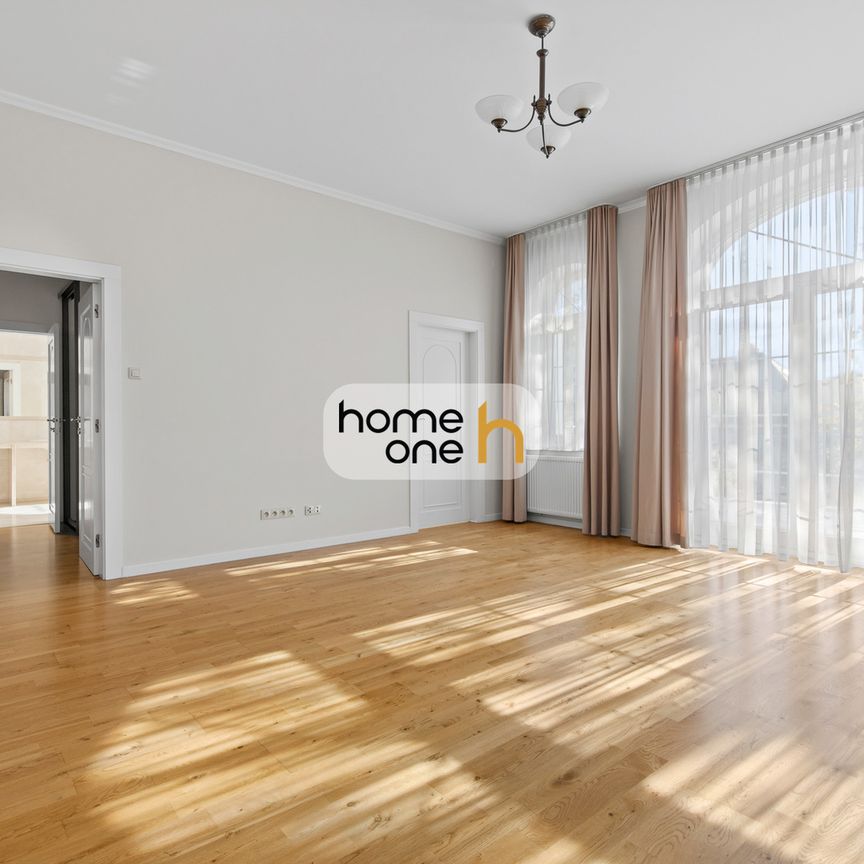 Klasyczna rezydencja | Stylowe wnętrza | En-suite - Photo 1