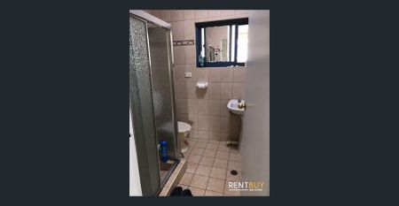 LARGE 4 BEDROOM HOUSE FOR LEASE - Photo 5