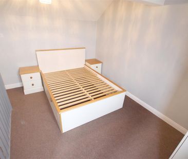 1 Bedroom Flat/Apartment To Let - Photo 6