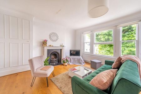 3 bedroom flat to rent - Photo 5