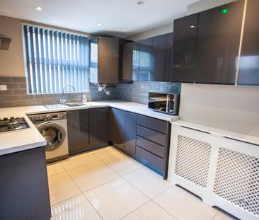 1 bedroom in a house share to rent - Photo 5