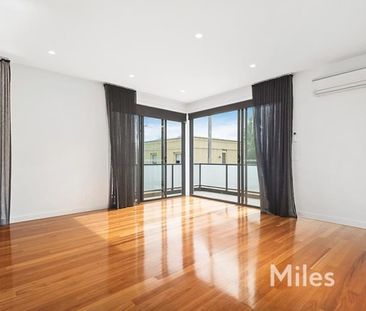5/5 Flower Street, Essendon - Photo 6