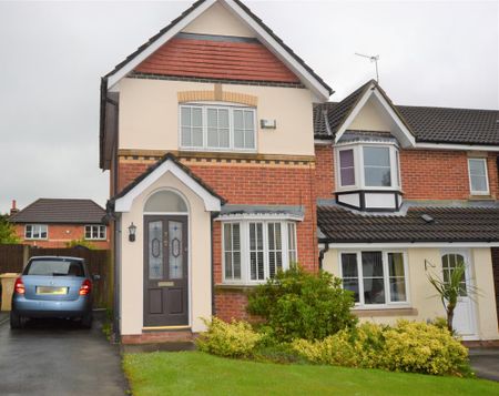 2 bedroom semi-detached house to rent - Photo 2