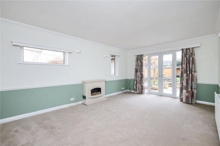 4 bedroom detached house to rent - Photo 2