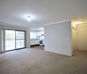Bright & Convenient Apartment Living - Photo 1