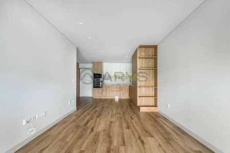 Apartment T1 in Gualtar, Braga - Photo 2