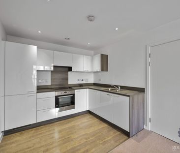 Connersville Way, Croydon, CR0 - Photo 5