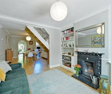 3 bedroom semi-detached house to rent - Photo 2
