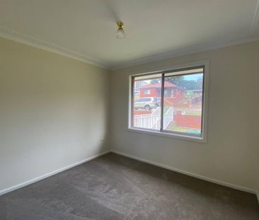 Newly Renovated Unit! - Photo 4