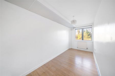Norwood Road, London, SE27 ground floor flat to rent - Photo 3