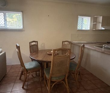 Sunlit Coastal Retreat in Hazelwood Gardens, Steps from Whitsunday ... - Photo 4