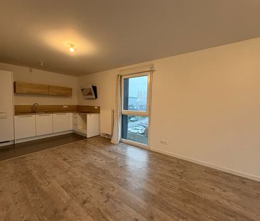 Location Appartement 2 pièces 50m² MARCQ EN BAROEUL 59700 - Photo 4
