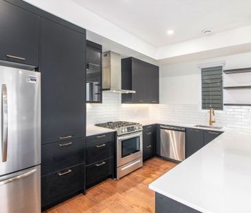 For Lease - 866 Woodroffe Avenue Unit# A, Britannia Heights - Queen... - Photo 5