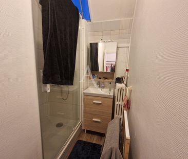 Location Appartement 3 pièces 53m² - Photo 3