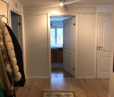 Odd Fellowvägen, Skärholmen - Photo 1