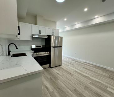 For Lease - 1184 Queen Street Unit# 1, Toronto, Ontario - Photo 3