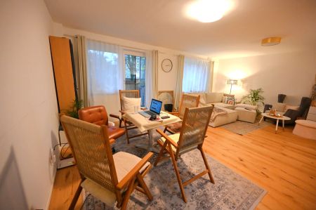 Wohlfühloase in Linz - 3 Zimmer Wohnung mit Balkon und riesigem Wohnzimmer - Photo 2