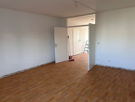 Frisch renoviert: 3-ZW in der Helsinkistr. 98 in Kiel zu vermieten! OTTO STÖBEN GmbH - Foto 4