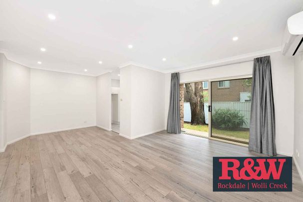 2/17 Gungah Bay Road Oatley - Photo 1