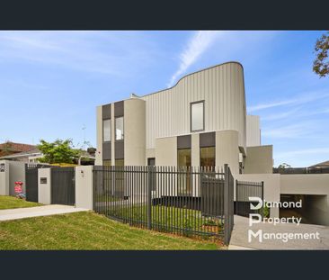 9/18 New Street, Ringwood, Vic 3134 - Photo 2