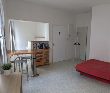 Location Appartement 1 pièce 26m² NIORT 79000 - Photo 6
