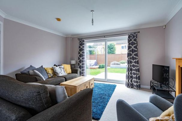 4 bedroom detached house to rent - Photo 1