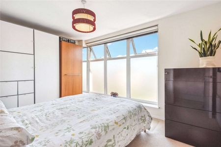 Eltringham Street, London, SW18 1AU - Photo 5